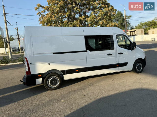Белый Рено Мастер, объемом двигателя 2.3 л и пробегом 231 тыс. км за 20999 $, фото 21 на Automoto.ua