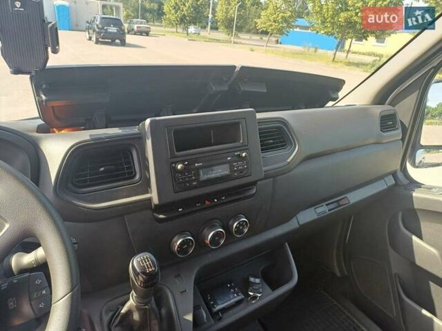 Белый Рено Мастер, объемом двигателя 2.3 л и пробегом 319 тыс. км за 26500 $, фото 21 на Automoto.ua