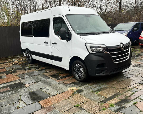 Белый Рено Мастер, объемом двигателя 2.3 л и пробегом 238 тыс. км за 24500 $, фото 4 на Automoto.ua