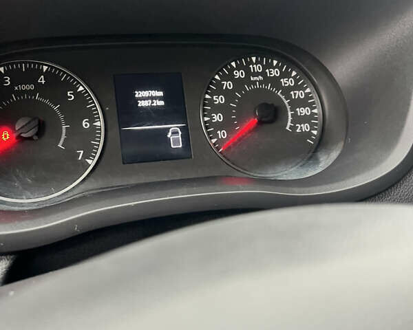 Білий Рено Мастєр, об'ємом двигуна 2.3 л та пробігом 220 тис. км за 23500 $, фото 11 на Automoto.ua