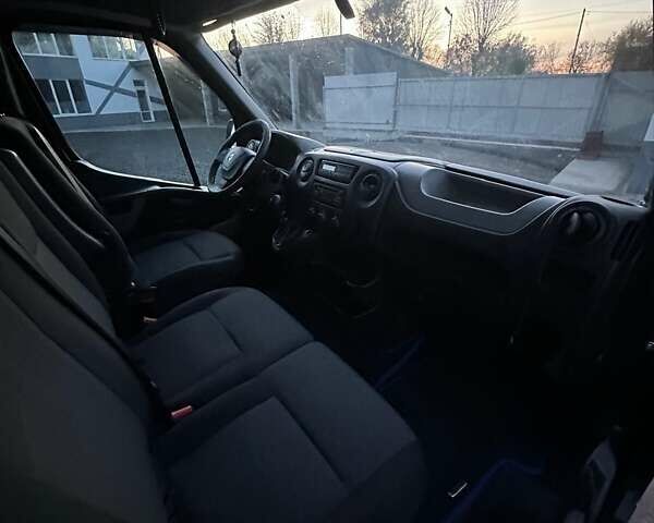 Чорний Рено Мастєр, об'ємом двигуна 2.3 л та пробігом 463 тис. км за 18800 $, фото 27 на Automoto.ua