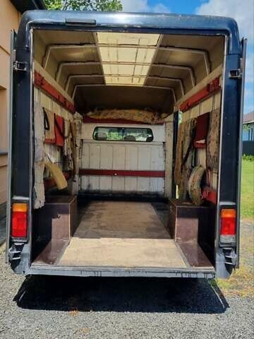 Черный Рено Мастер, объемом двигателя 3 л и пробегом 435 тыс. км за 10000 $, фото 20 на Automoto.ua