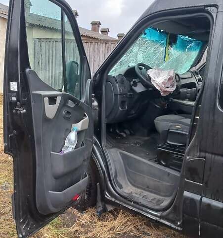 Черный Рено Мастер, объемом двигателя 2.3 л и пробегом 270 тыс. км за 7500 $, фото 16 на Automoto.ua