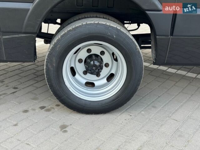 Черный Рено Мастер, объемом двигателя 2.3 л и пробегом 230 тыс. км за 21500 $, фото 54 на Automoto.ua