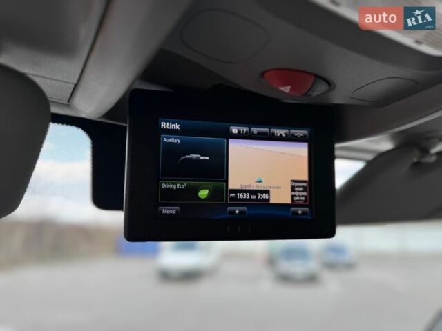 Черный Рено Мастер, объемом двигателя 2.3 л и пробегом 230 тыс. км за 21500 $, фото 35 на Automoto.ua