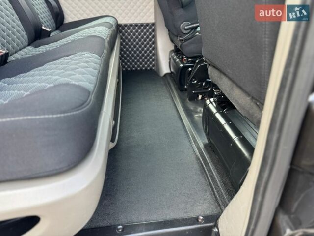 Черный Рено Мастер, объемом двигателя 2.3 л и пробегом 230 тыс. км за 21500 $, фото 62 на Automoto.ua