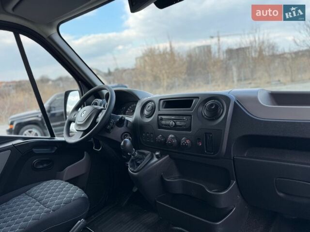 Черный Рено Мастер, объемом двигателя 2.3 л и пробегом 230 тыс. км за 21500 $, фото 72 на Automoto.ua
