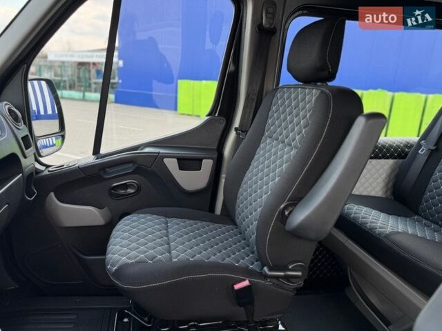 Черный Рено Мастер, объемом двигателя 2.3 л и пробегом 230 тыс. км за 21500 $, фото 26 на Automoto.ua