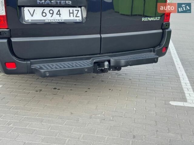 Черный Рено Мастер, объемом двигателя 2.3 л и пробегом 230 тыс. км за 21500 $, фото 44 на Automoto.ua