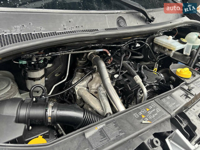 Чорний Рено Мастєр, об'ємом двигуна 2.3 л та пробігом 156 тис. км за 18500 $, фото 21 на Automoto.ua