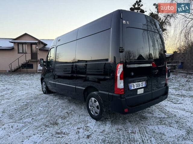 Черный Рено Мастер, объемом двигателя 2.3 л и пробегом 193 тыс. км за 17500 $, фото 2 на Automoto.ua