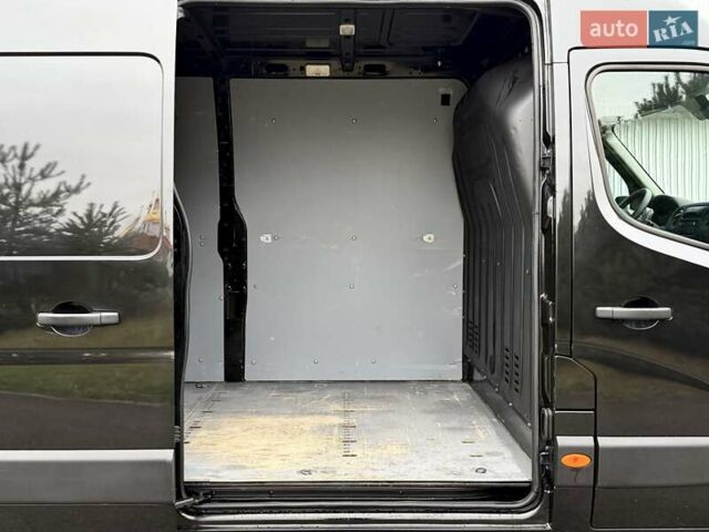 Черный Рено Мастер, объемом двигателя 2.3 л и пробегом 189 тыс. км за 16800 $, фото 23 на Automoto.ua