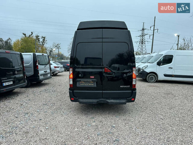 Черный Рено Мастер, объемом двигателя 2.3 л и пробегом 240 тыс. км за 19500 $, фото 7 на Automoto.ua