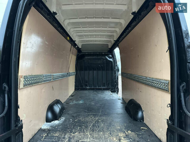 Черный Рено Мастер, объемом двигателя 2.3 л и пробегом 240 тыс. км за 19500 $, фото 20 на Automoto.ua