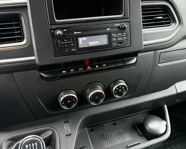 Чорний Рено Мастєр, об'ємом двигуна 2.3 л та пробігом 174 тис. км за 20999 $, фото 23 на Automoto.ua