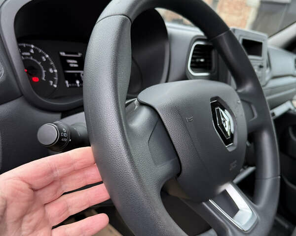 Чорний Рено Мастєр, об'ємом двигуна 2.3 л та пробігом 174 тис. км за 20999 $, фото 19 на Automoto.ua