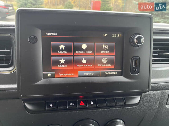 Черный Рено Мастер, объемом двигателя 2.3 л и пробегом 297 тыс. км за 20800 $, фото 39 на Automoto.ua