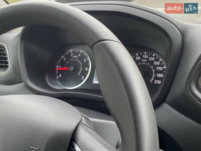 Черный Рено Мастер, объемом двигателя 2.3 л и пробегом 297 тыс. км за 20800 $, фото 26 на Automoto.ua