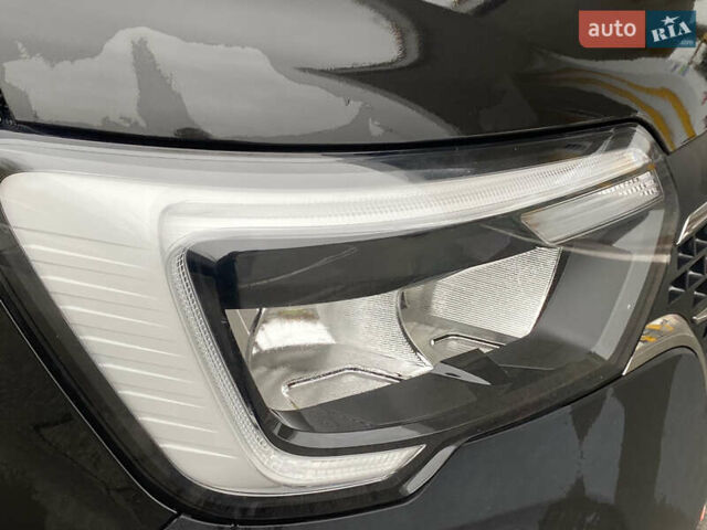 Черный Рено Мастер, объемом двигателя 2.3 л и пробегом 297 тыс. км за 20800 $, фото 49 на Automoto.ua