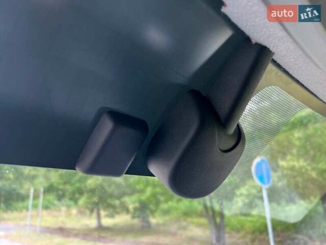Черный Рено Мастер, объемом двигателя 2.3 л и пробегом 228 тыс. км за 21999 $, фото 38 на Automoto.ua