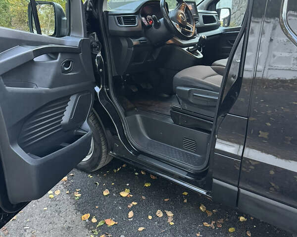 Черный Рено Мастер, объемом двигателя 2.3 л и пробегом 156 тыс. км за 24200 $, фото 9 на Automoto.ua