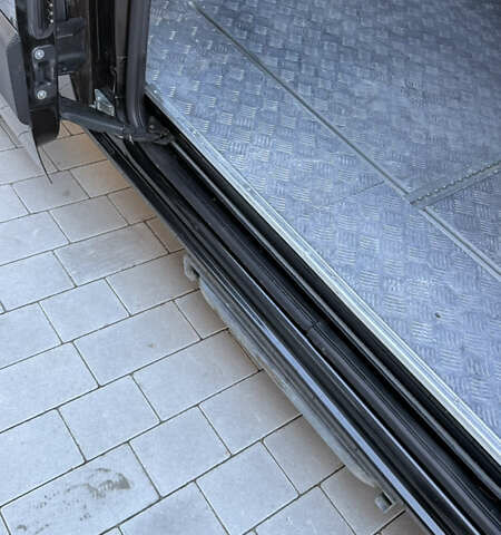 Чорний Рено Мастєр, об'ємом двигуна 2.3 л та пробігом 70 тис. км за 21000 $, фото 18 на Automoto.ua