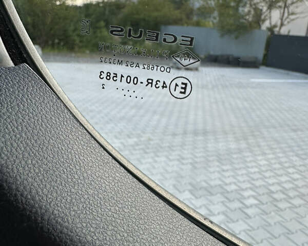 Черный Рено Мастер, объемом двигателя 2.3 л и пробегом 198 тыс. км за 21600 $, фото 75 на Automoto.ua