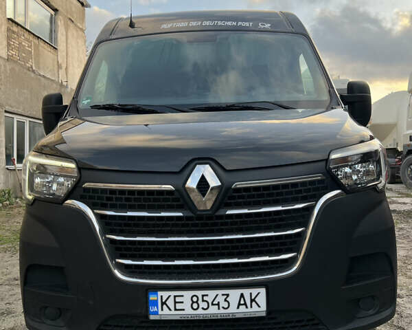 Черный Рено Мастер, объемом двигателя 2.3 л и пробегом 492 тыс. км за 18999 $, фото 3 на Automoto.ua
