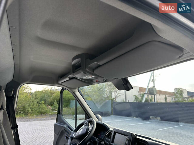 Черный Рено Мастер, объемом двигателя 2.3 л и пробегом 198 тыс. км за 21600 $, фото 55 на Automoto.ua