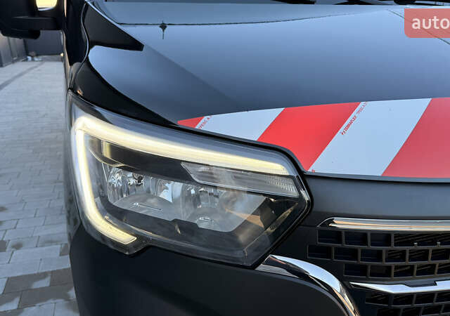 Чорний Рено Мастєр, об'ємом двигуна 2.3 л та пробігом 70 тис. км за 21000 $, фото 6 на Automoto.ua