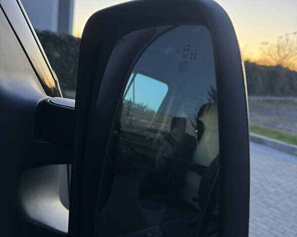 Черный Рено Мастер, объемом двигателя 2.3 л и пробегом 156 тыс. км за 24200 $, фото 7 на Automoto.ua