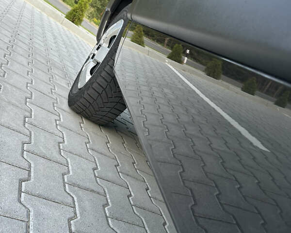 Черный Рено Мастер, объемом двигателя 2.3 л и пробегом 198 тыс. км за 21600 $, фото 26 на Automoto.ua