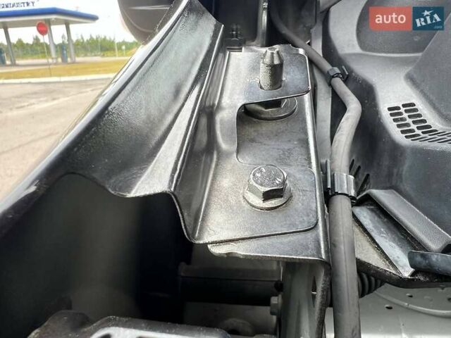 Черный Рено Мастер, объемом двигателя 2.3 л и пробегом 228 тыс. км за 21999 $, фото 44 на Automoto.ua