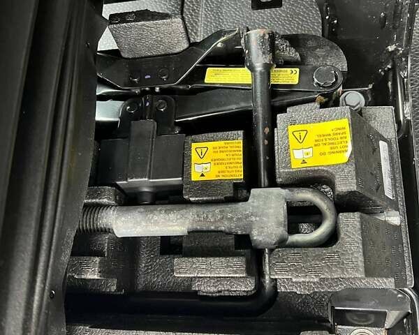 Черный Рено Мастер, объемом двигателя 2.3 л и пробегом 228 тыс. км за 21999 $, фото 27 на Automoto.ua