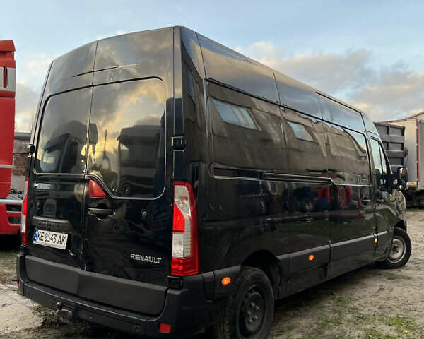 Черный Рено Мастер, объемом двигателя 2.3 л и пробегом 492 тыс. км за 18999 $, фото 7 на Automoto.ua