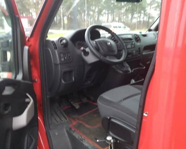 Черный Рено Мастер, объемом двигателя 1.56 л и пробегом 378 тыс. км за 16490 $, фото 11 на Automoto.ua