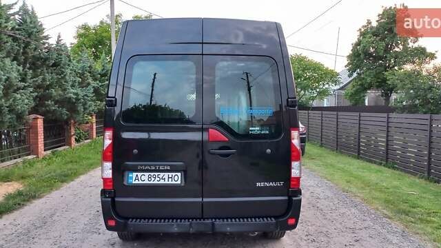 Черный Рено Мастер, объемом двигателя 2.3 л и пробегом 356 тыс. км за 12000 $, фото 6 на Automoto.ua