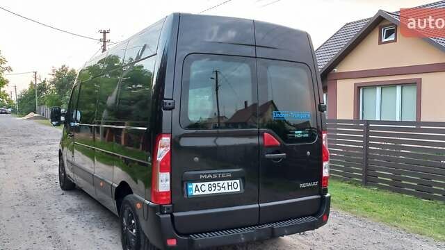 Черный Рено Мастер, объемом двигателя 2.3 л и пробегом 356 тыс. км за 12000 $, фото 7 на Automoto.ua