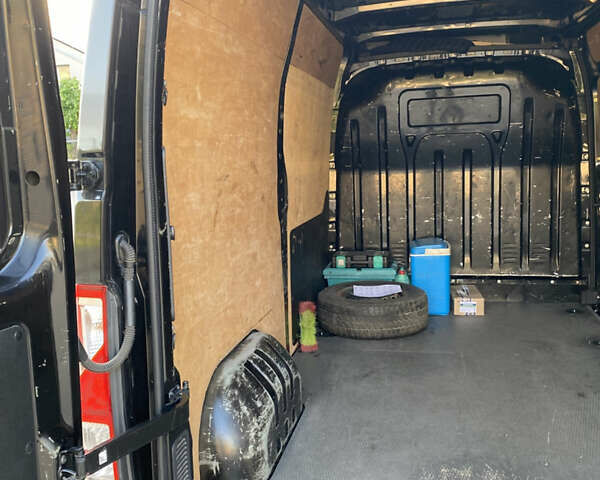 Черный Рено Мастер, объемом двигателя 2.3 л и пробегом 515 тыс. км за 13500 $, фото 34 на Automoto.ua
