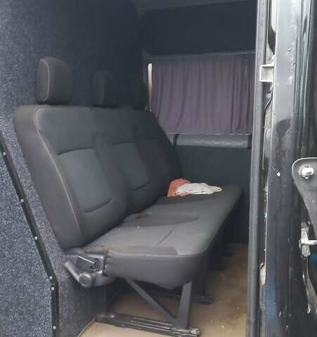 Черный Рено Мастер, объемом двигателя 2.3 л и пробегом 270 тыс. км за 7500 $, фото 19 на Automoto.ua