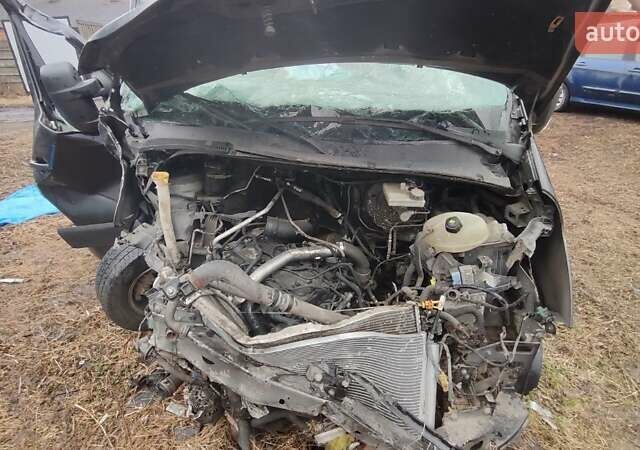 Черный Рено Мастер, объемом двигателя 2.3 л и пробегом 270 тыс. км за 7500 $, фото 5 на Automoto.ua