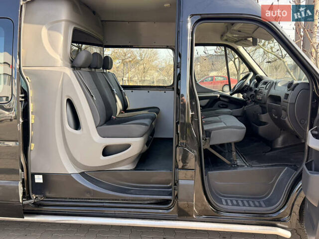 Черный Рено Мастер, объемом двигателя 2.3 л и пробегом 225 тыс. км за 18990 $, фото 18 на Automoto.ua