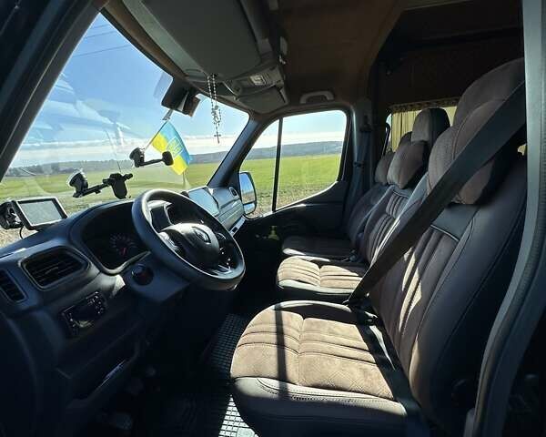 Черный Рено Мастер, объемом двигателя 2.3 л и пробегом 250 тыс. км за 27500 $, фото 12 на Automoto.ua