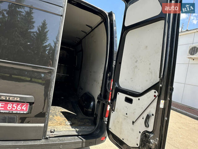 Черный Рено Мастер, объемом двигателя 2.3 л и пробегом 215 тыс. км за 17300 $, фото 28 на Automoto.ua