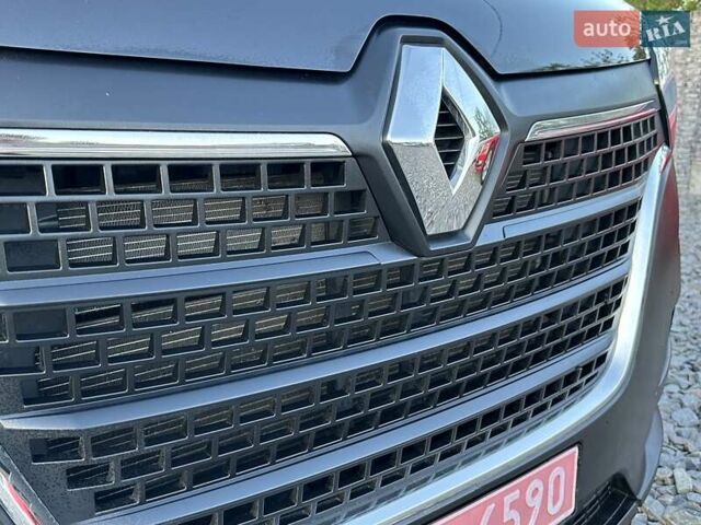 Черный Рено Мастер, объемом двигателя 2.3 л и пробегом 250 тыс. км за 22200 $, фото 19 на Automoto.ua