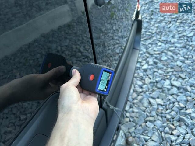 Черный Рено Мастер, объемом двигателя 2.3 л и пробегом 250 тыс. км за 22200 $, фото 131 на Automoto.ua