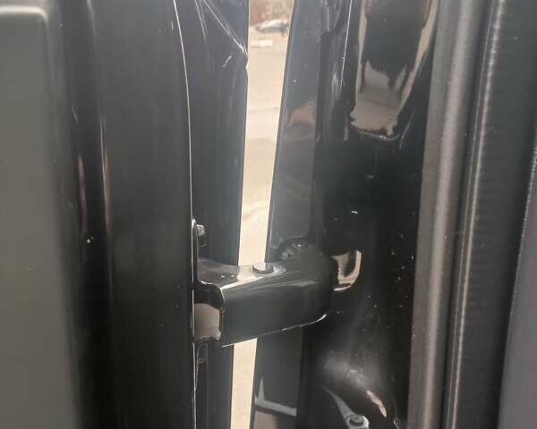 Черный Рено Мастер, объемом двигателя 2.3 л и пробегом 200 тыс. км за 20700 $, фото 69 на Automoto.ua