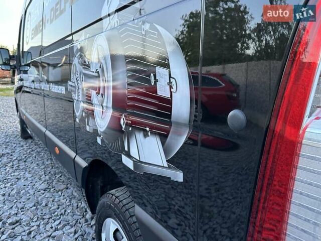 Черный Рено Мастер, объемом двигателя 2.3 л и пробегом 250 тыс. км за 22200 $, фото 37 на Automoto.ua