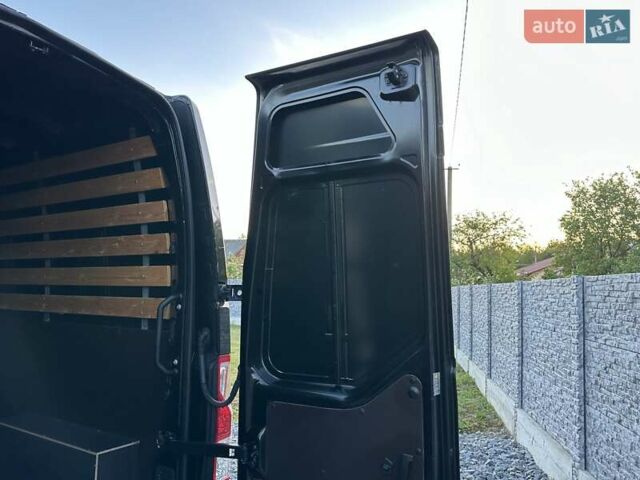 Черный Рено Мастер, объемом двигателя 2.3 л и пробегом 250 тыс. км за 22200 $, фото 58 на Automoto.ua