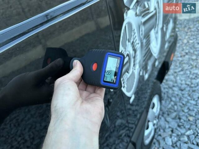 Черный Рено Мастер, объемом двигателя 2.3 л и пробегом 250 тыс. км за 22200 $, фото 129 на Automoto.ua